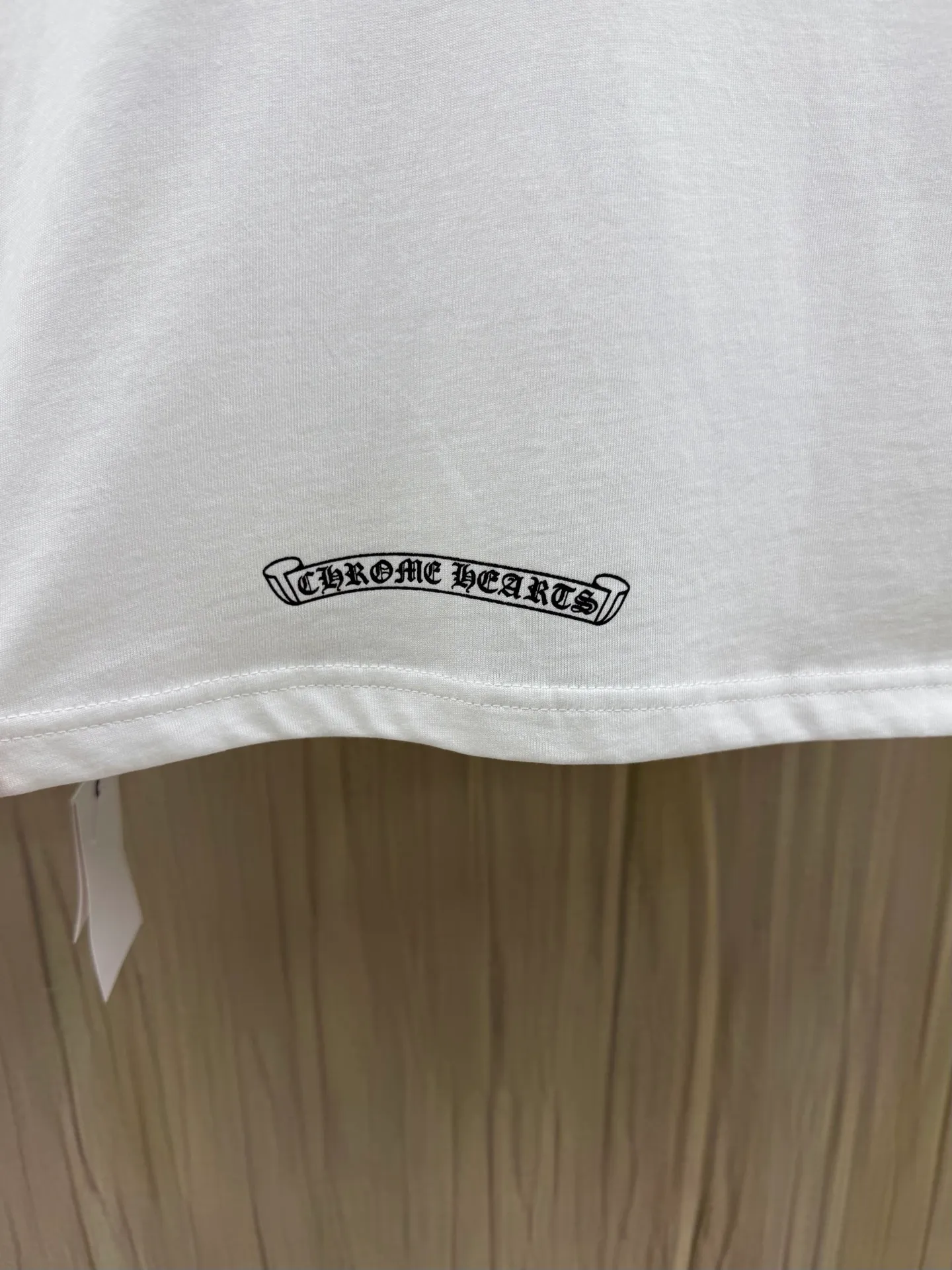 【 In Stock】Chrome Hearts size S M L XL Chrome Hearts Cross long sleeve Series 32 ， 190G， ， ， ， 、 ， 。 ， ， ， Classic ， ， 。 Classic ， ， 、 ， 。 ， ， ， ， ， ， ， Classic 。 ， ， Same Style ， ， ， ， Same Style。